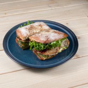 Հավով պեստո սենդվիչ / Chicken pesto sandwich